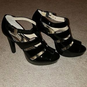 7.5 Michael Kors Heels